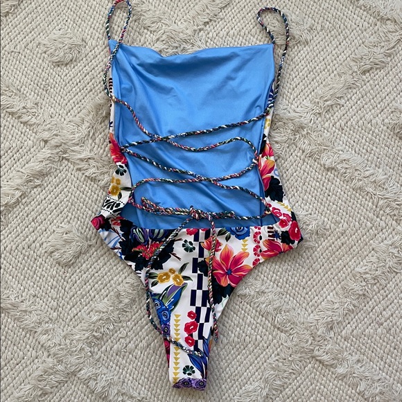 New Agua Bendita Kali One Piece Swimsuit - Picture 5 of 5